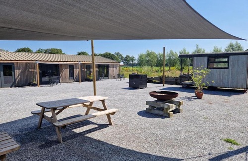 Municipality of Oisterwijk Apartment | De Wilde Tuin - Studio Lotus