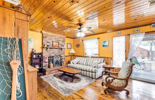 Inverness House | Deck and Hot Tub Lakeside Retreat in Inverness!