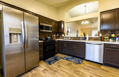 Suncliff House | Dedicated Spacious 3bd 2ba Home By Golf & Baseball