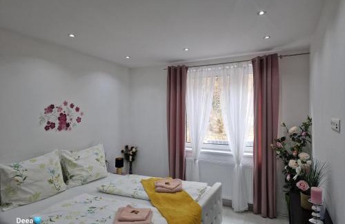 Schottwien Apartment | Deea Apartment