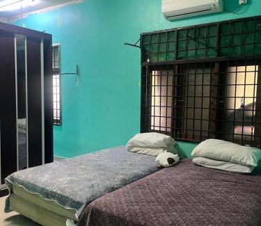 Batu Rakit House | Deenunis Homestay