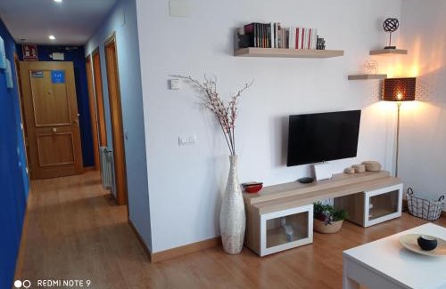 Torrecaballeros House | Deep Blue Inn