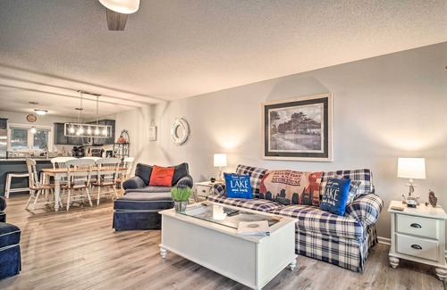 La Follette Condo | Deerfield Lakefront Condo/Boat Slip Included!