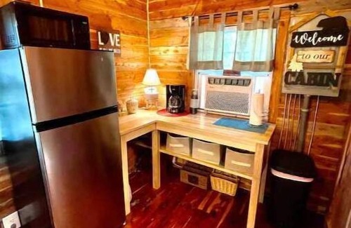 Hillsboro House | Deerpath Cabin