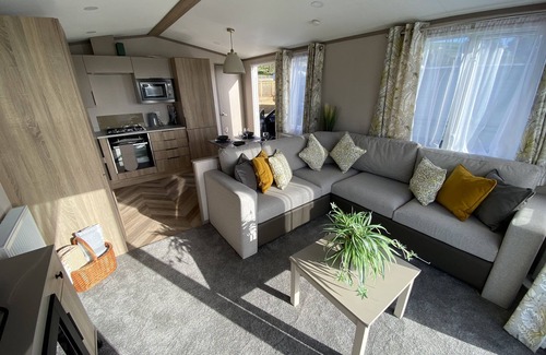 Llwyngwril House | Delightful 2-Bed Holiday Home On The Welsh Coast