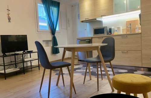Old Town Apartment | Delightful and welcoming 1 bedroom A/C -