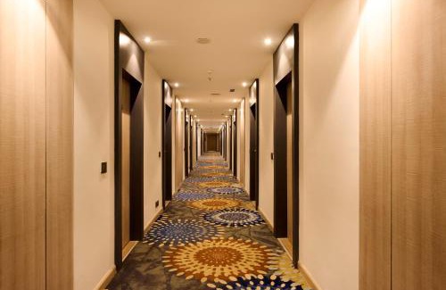 Faridabad Hotel | Delite Sarovar Portico Faridabad