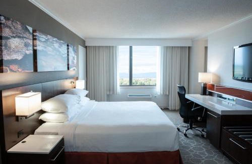 Jonquiere Hotel | Delta Hotels by Marriott Saguenay Conference Centre