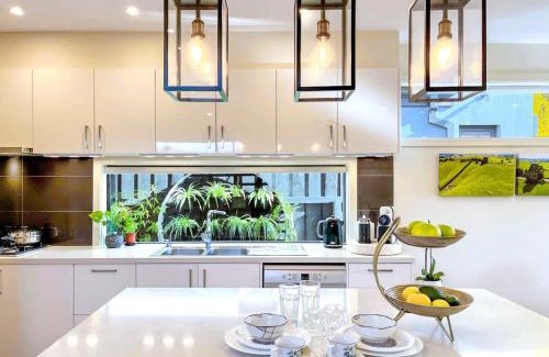 Camberwell House | Delux Camberwell Sunny Townhouse