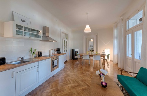 Reichenau an der Rax Apartment | Deluxe Apartment mit Zwei Schlafzimmern und Wintergarten - Top 1 - Landhaus Blauer Spatz