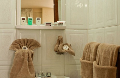 Toluca City-Centre House | Deluxe King size Bedroom