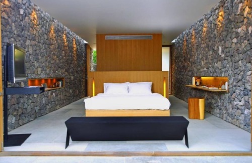 Prachuap Khiri Khan Hotel | Deluxe Pool Villa - Tolani Resort Kui Buri