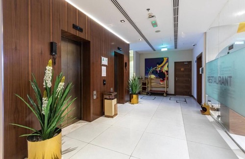 Al Rigga House | Deluxe Room Near New West Zone Market Ab