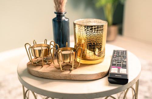 Wieseck Apartment | Deluxe Suite - Parking - Workspace