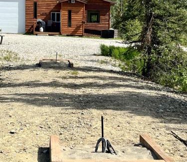 Healy House | Denali Park View House