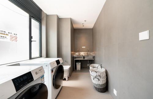 Wantiguan Hostel | Dengba Inn - Shanghai Stadium Tianyaoqiao Road Branch