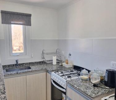 Santa Rosa Apartment | Departamento Equipado a Estrenar en Zona Céntrica con Cochera
