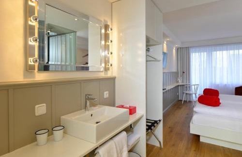 Sankt Michaelisdonn Hotel | Der Kleine Hans - GARDELS Basics