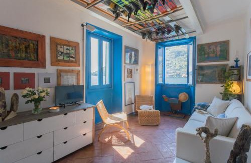 Careno Apartment | Deriva Apartment on Careno's Beach by Rent All Como