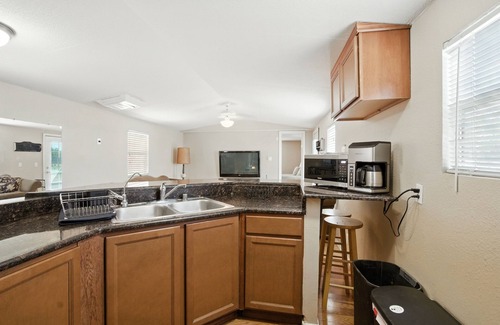 Mesilla Park House | Desert Haven Cozy 2-Bedroom Mobile Home Near NMSU 2 Home