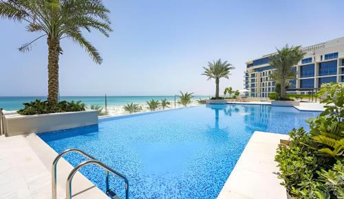 Saadiyat Cultural District Apartment | Desert Key - Beachfront Apartments on Saadiyat Island