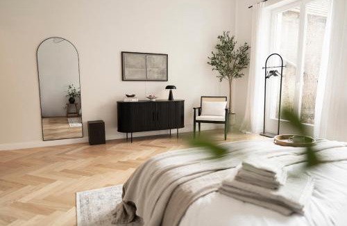 Spandau Apartment | Design Apartment with Garden