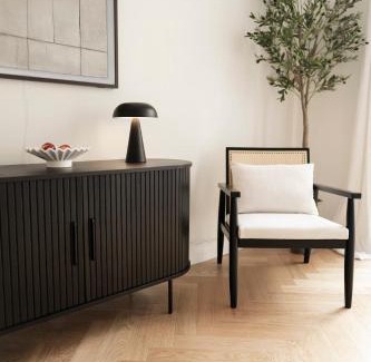 Spandau Apartment | Design Apartment with Garden