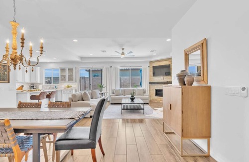 Sahuarita House | Design Dream/Upscale/4 BR 3 BA/Garage/View