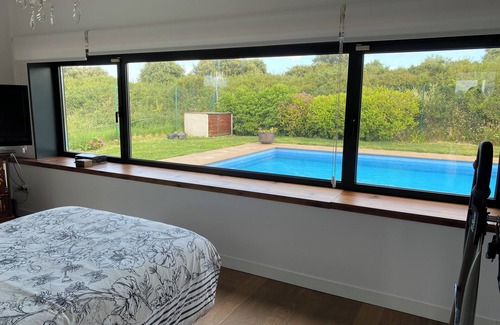 Liencres House | Design house with pool near the beach.