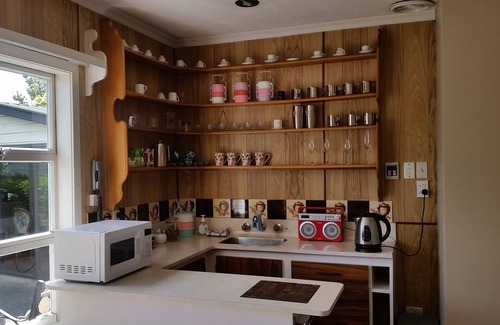 Sydenham Bed & Breakfast | Designer Cottage B&B