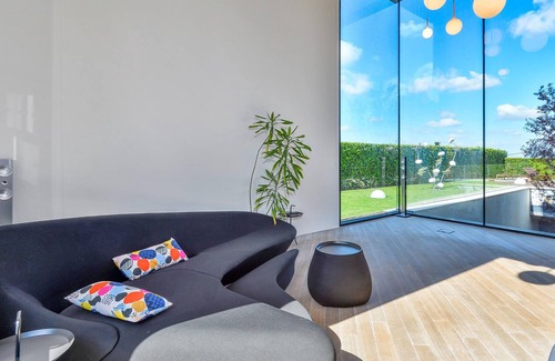 Klostar Ivanic House | Designer house with appealing architecture for stylish vacations.