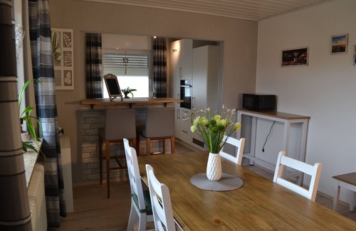 Suurhusen House | Detached house right on the water Fishing from the garden