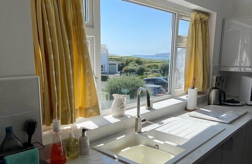 Bwlchtocyn Cottage | DEU DRAETH, pet friendly, with a garden in Abersoch