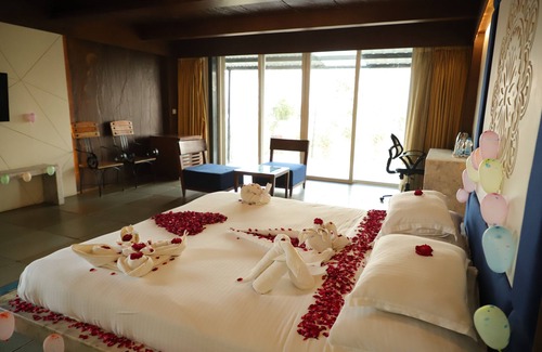 Halol Resort | Devs Camp