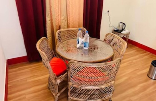 Bhagtpura Apartment | Dew Drops Homestay, on the green hills of Nainital, Uttarakhand, India.