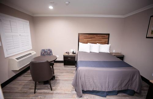 Bell Hotel | Diamond Bell Inn & Suites