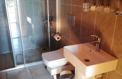 Seki Hotel | Diamond Lord Bungalow