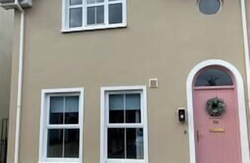 Dingle House | Dingle Townside Nest