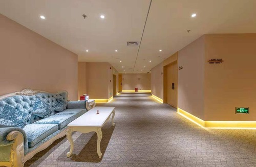Shunde Hotel | Dingwang Hotel - Chencun Metro Station