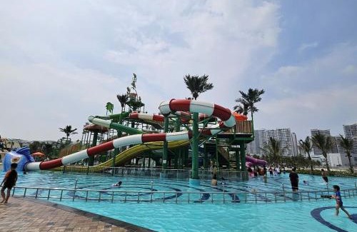 District 9 Apartment | Dinosaurs House - New apartment, Vinhome Grand Park-2BR,2WC, 5 guests