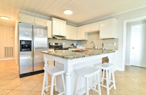 Cherry Grove Beach House | Direct Oceanfront House Ocean and Pier Views
