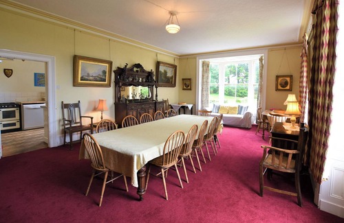 Tywyn House | Discounted weekly rates so you can easily extend your weekend break.