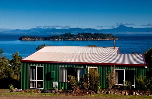 Alonnah House | Discover Bruny Island Holiday Accommodation