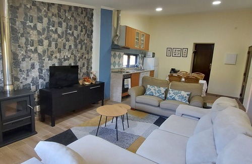 Almeirim House | Discover the center of PORTUGAL and stay in a lovely farm - 80 km from Lisbon!