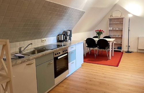 Aventoft Apartment | Discover Tranquility at Fewo Sina: Your Rural Retreat Awaits!