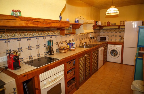 Cubillo House | Diverse and wide common spaces, where you can be together in comfort and convenience.