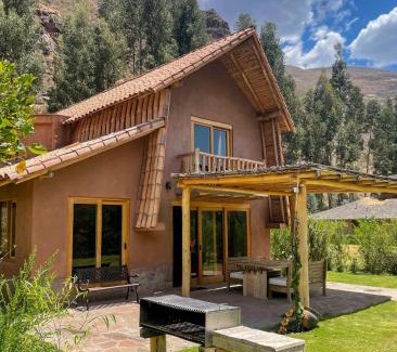 Calca House | Divine 3BR House in Valle Sagrado