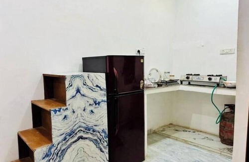 Allahabad Apartment | Divine Solace GF3