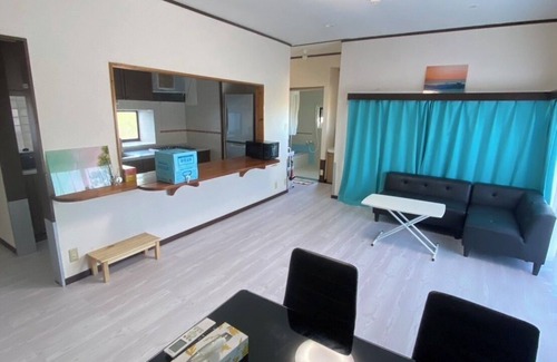 Mugiya Villa | Dog-friendly tropical villa - private space with barbecue and starry sky (3-minute walk to the beach)