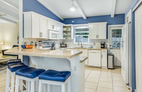 Anna Maria House | Dog-friendly house w/private heated pool & entertainment - walk to the beach